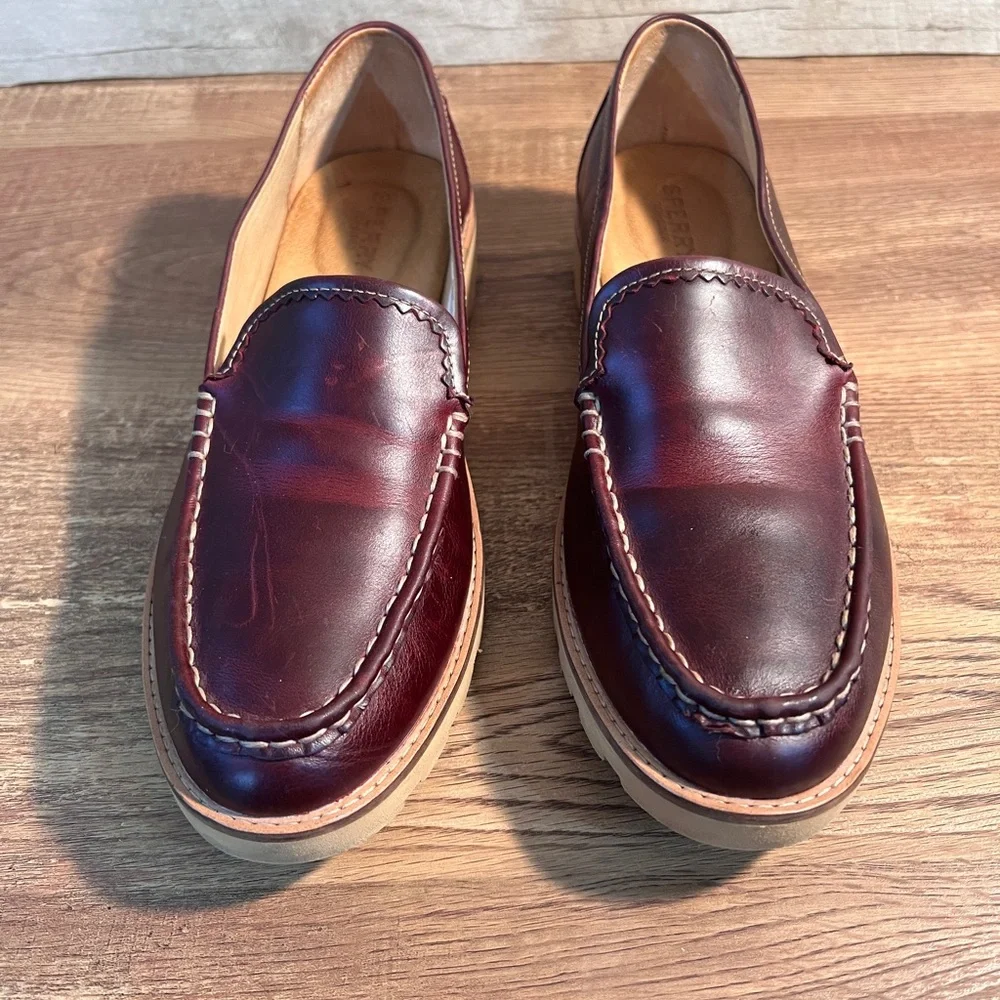 Sperry Women’s Burgundy Leather Loafers — Size 9.5 — Classic &‎ Comfortable